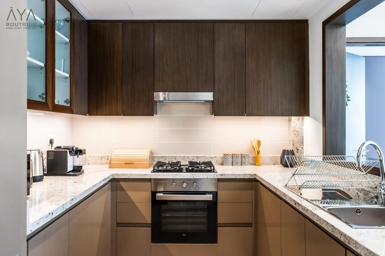 Fancy One Bedroom Apartment In Downtown Dubai By Aya Boutique