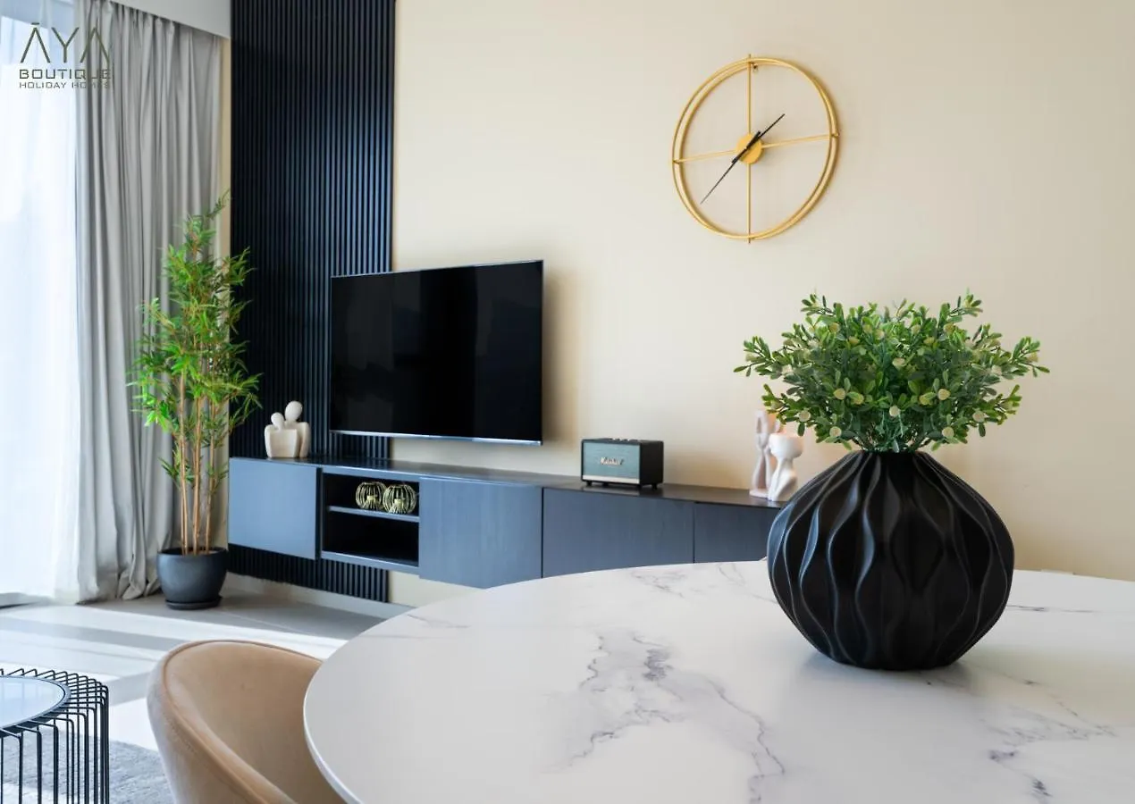 Fancy One Bedroom Apartment In Downtown Dubai By Aya Boutique