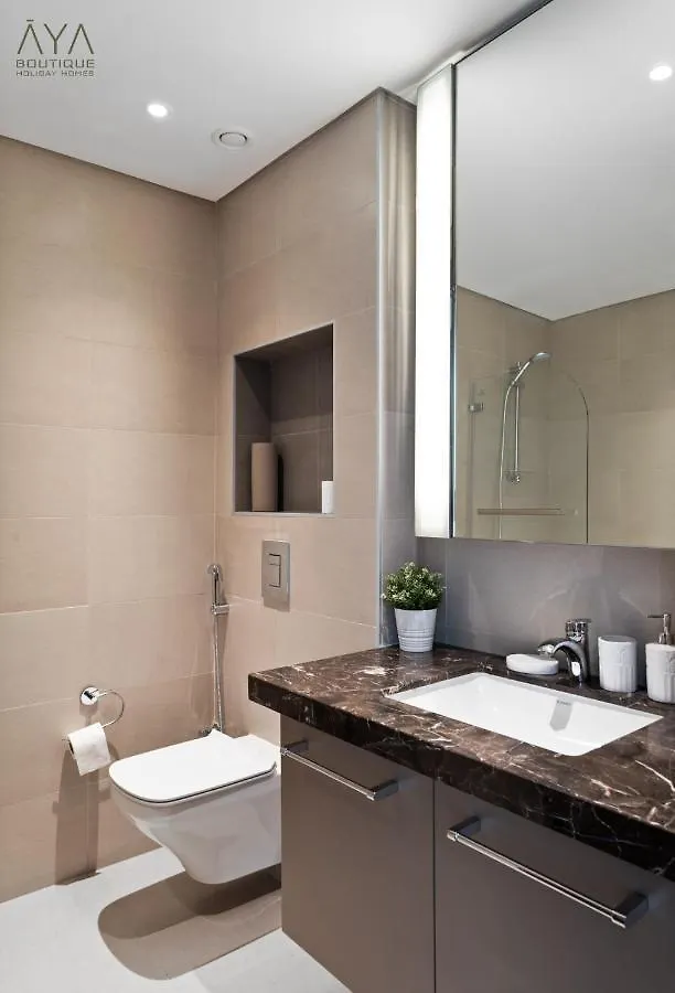 Fancy One Bedroom Apartment In Downtown Dubai By Aya Boutique
