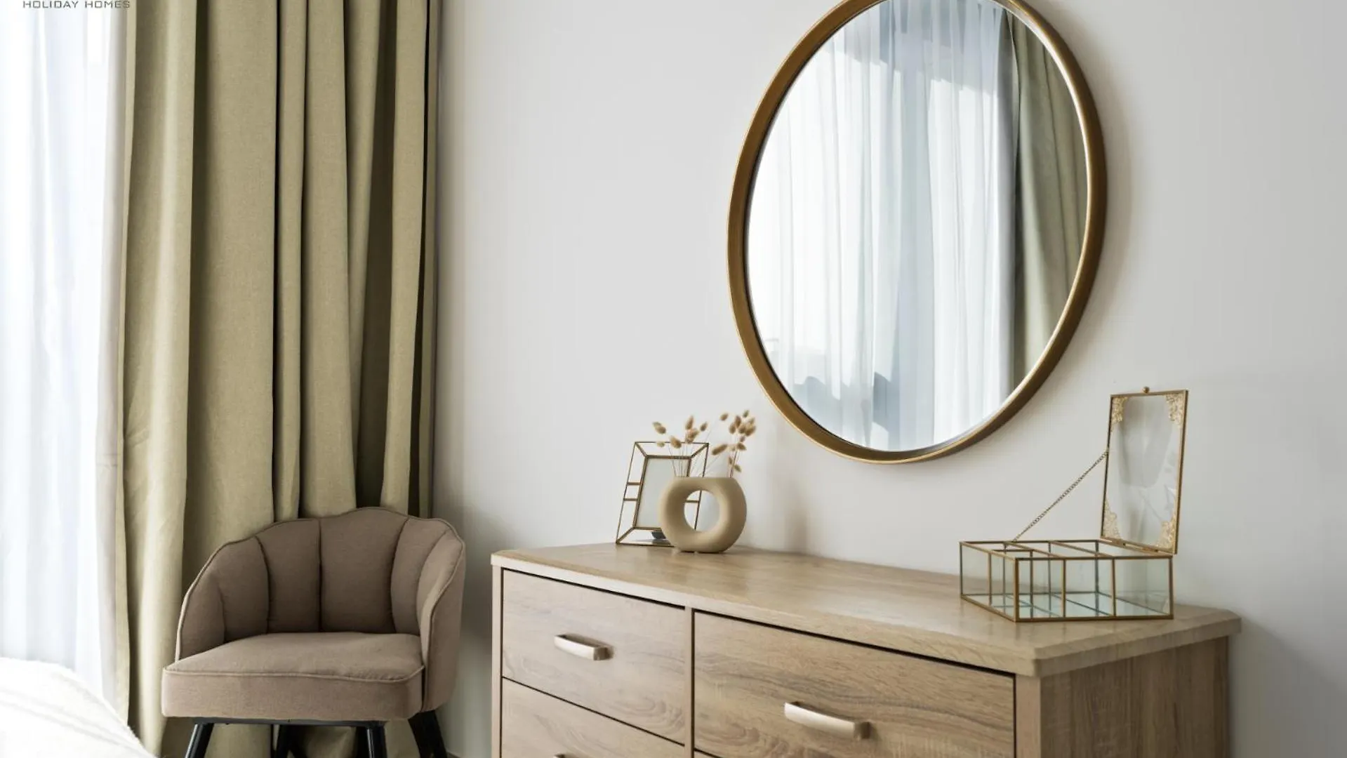Fancy One Bedroom Apartment In Downtown Dubai By Aya Boutique アラブ首長国連邦